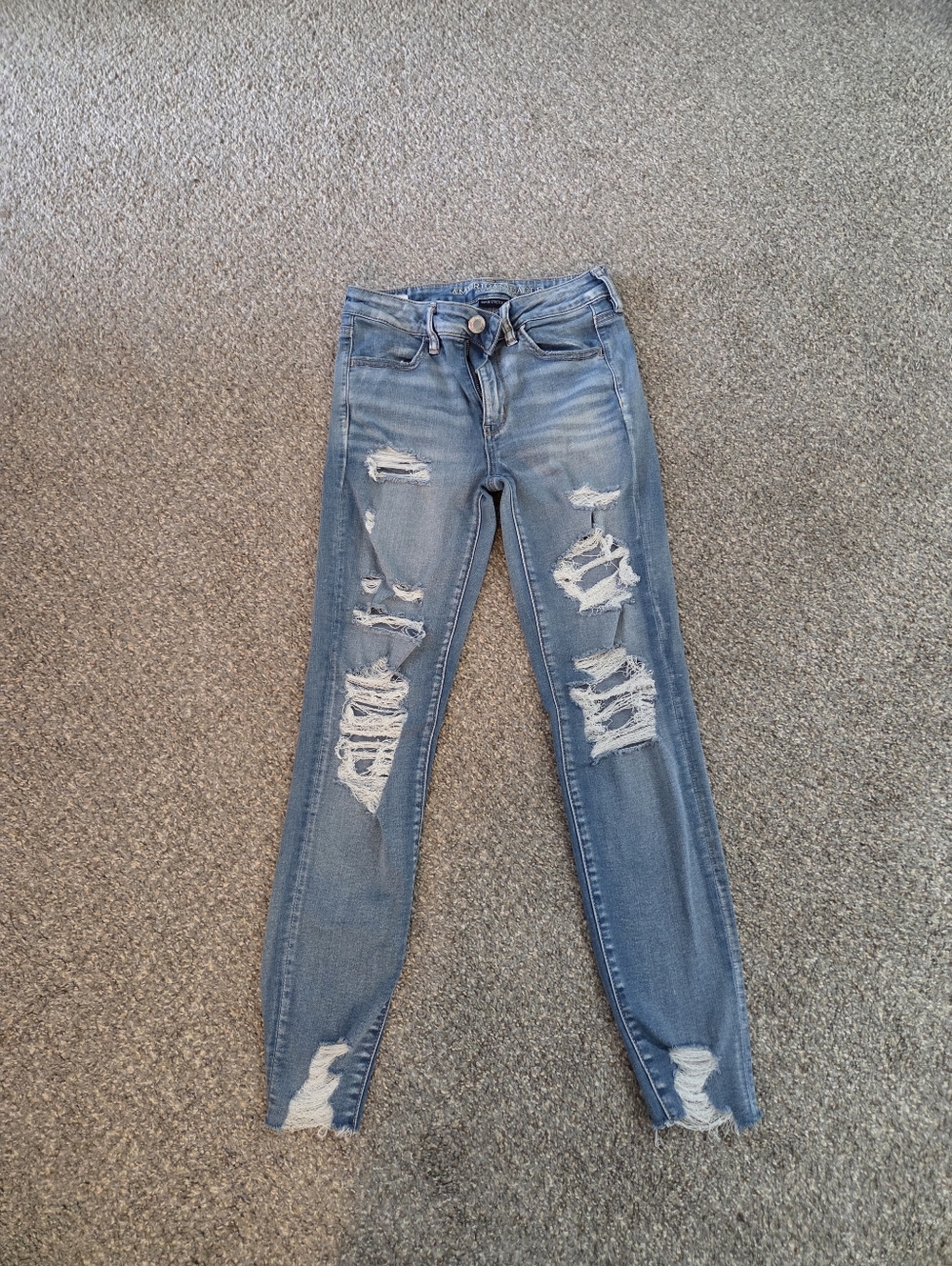Women's Distressed Blue Jeggings